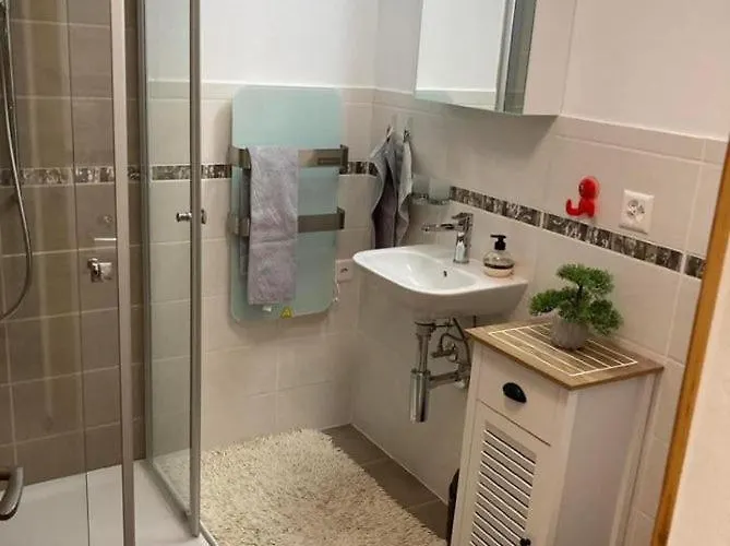 Charmante Kleine Ruhige